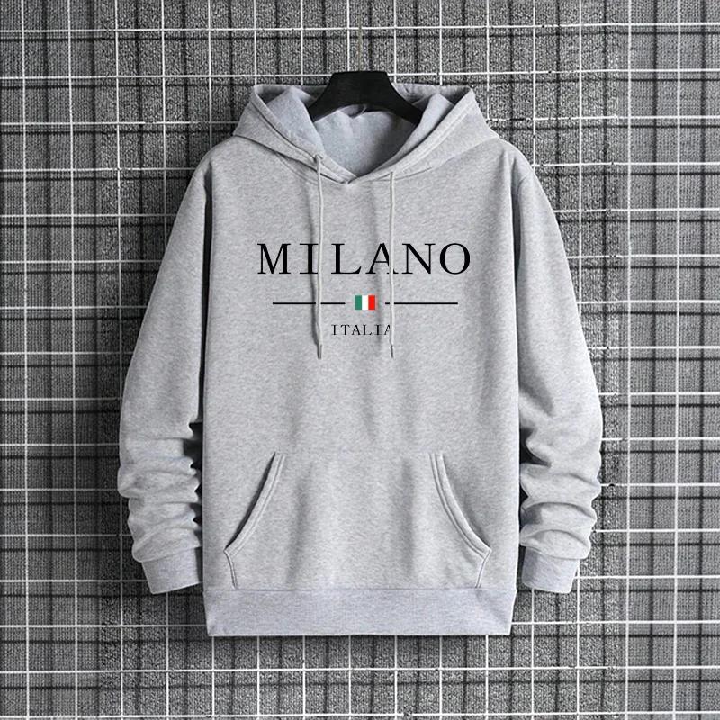 İtalya Milano Moda Erkek Kapüş - Street Fashion In Milan incelemesi ve fiyatı
