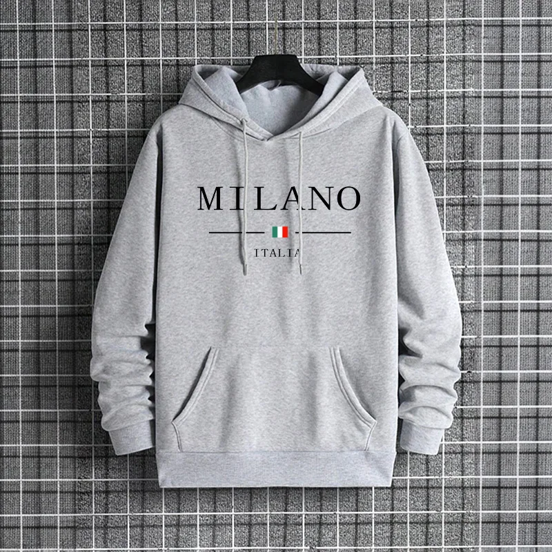 İtalya Milano Moda Erkek Kapüş - Street Fashion In Milan incelemesi ve fiyatı